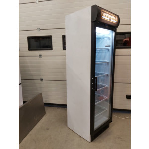 Käytetty pakastekaappi Tefcold UFSC370GCP-P
